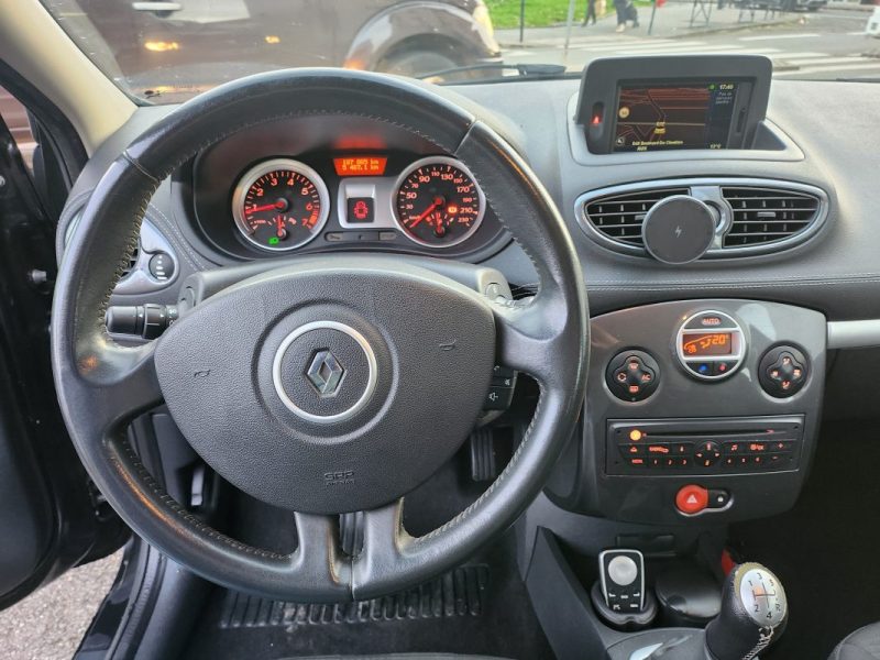 RENAULT CLIO III 20TH 