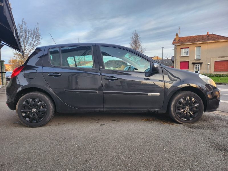 RENAULT CLIO III 20TH 