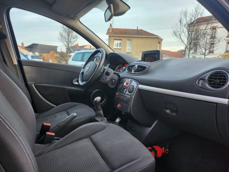 RENAULT CLIO III 20TH 