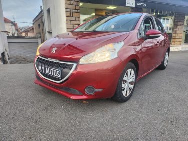 PEUGEOT 208 HDI ALLURE