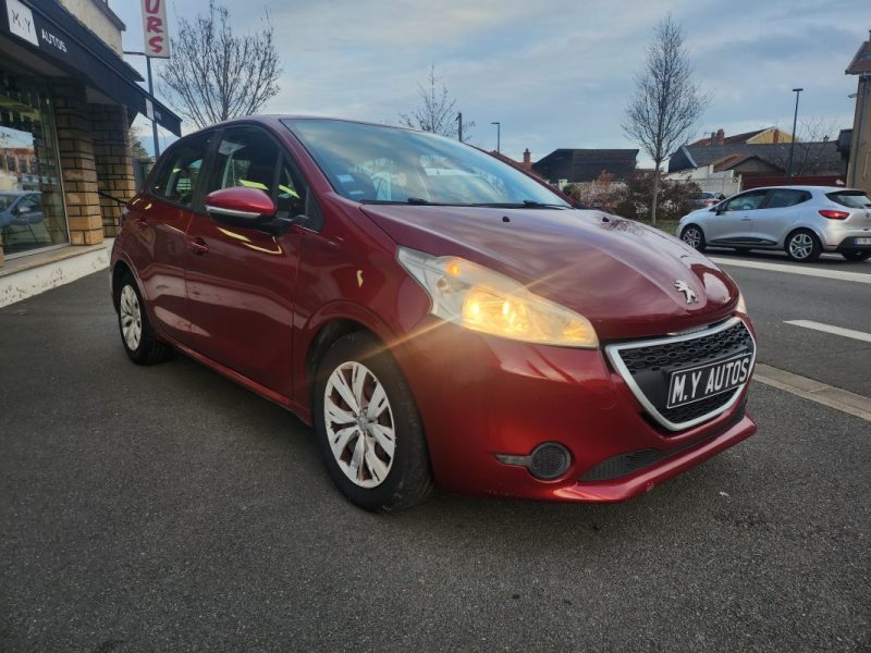 PEUGEOT 208 HDI ALLURE