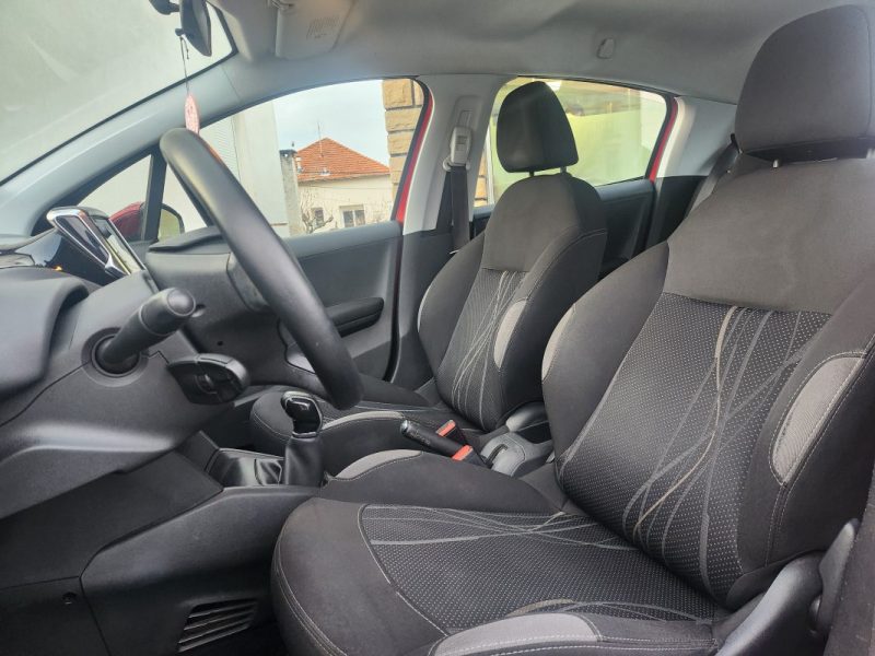 PEUGEOT 208 HDI ALLURE