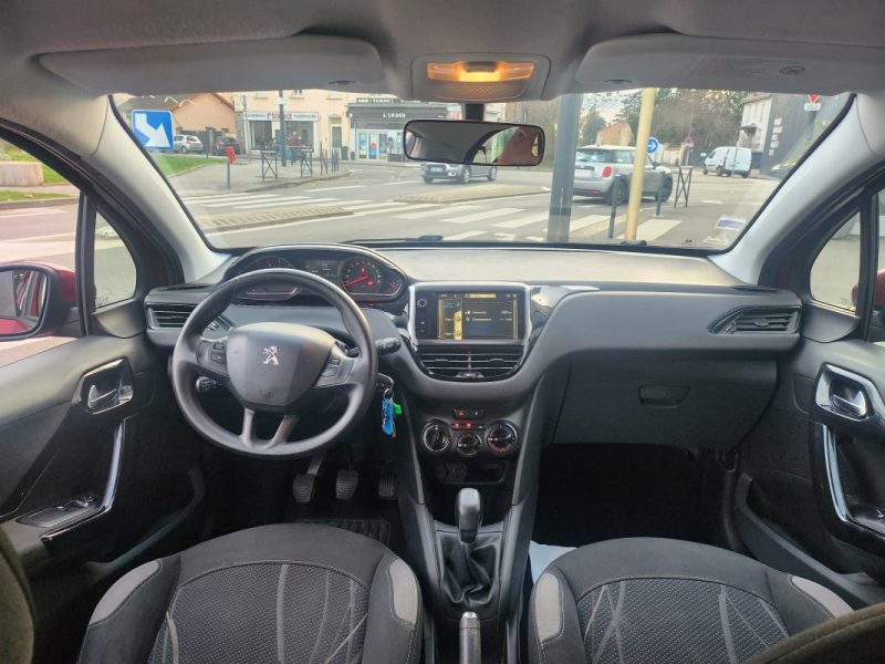 PEUGEOT 208 HDI ALLURE