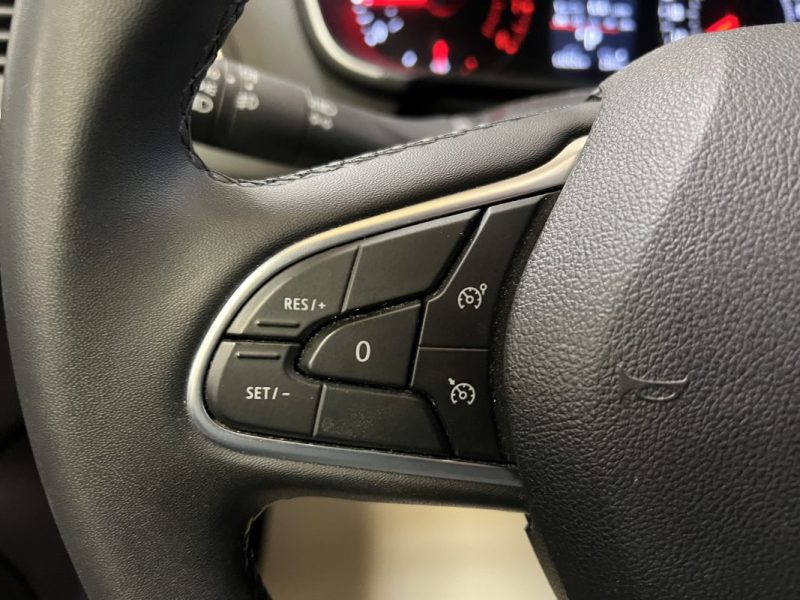 Renault Megane 1.3 TCE 140CH BUSINESS - 63500KM - SUIVI FACTURE 