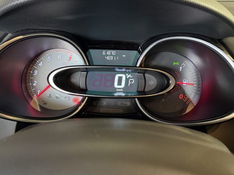 RENAULT CLIO IV RS TROPHY 1.6 220cv EDC - AKRAPOVIC - CUIR - RS MONITOR - SIEGES CHAUFFANTS  