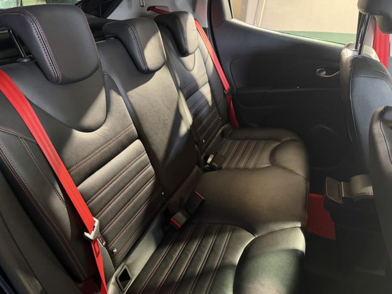 RENAULT CLIO IV RS TROPHY 1.6 220cv EDC - AKRAPOVIC - CUIR - RS MONITOR - SIEGES CHAUFFANTS  