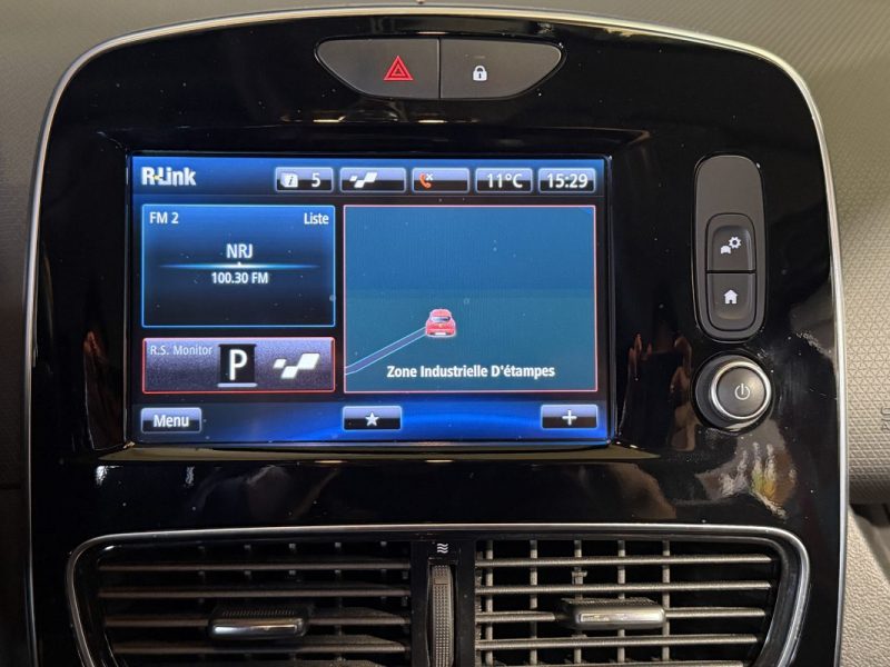 RENAULT CLIO 4 RS TROPHY 1.6 220cv EDC - AKRAPOVIC - CUIR - RS MONITOR - SIEGES CHAUFFANTS  