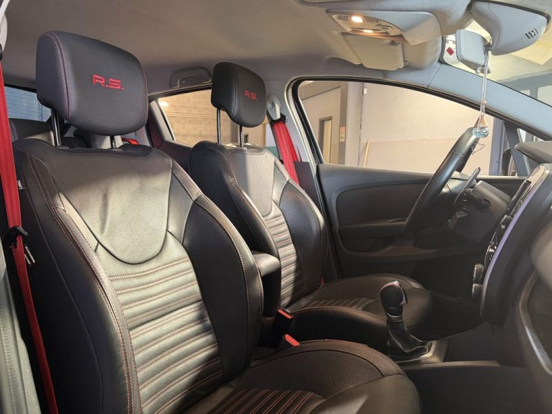 RENAULT CLIO IV RS TROPHY 1.6 220cv EDC - AKRAPOVIC - CUIR - RS MONITOR - SIEGES CHAUFFANTS  