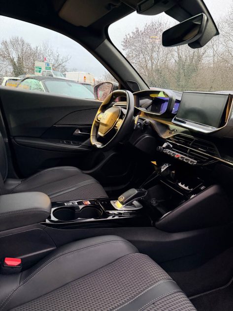 Peugeot 2008 GT 130 ch Boîte automatique – Révisé, Garantie 1 an – Distribution + crépine faites