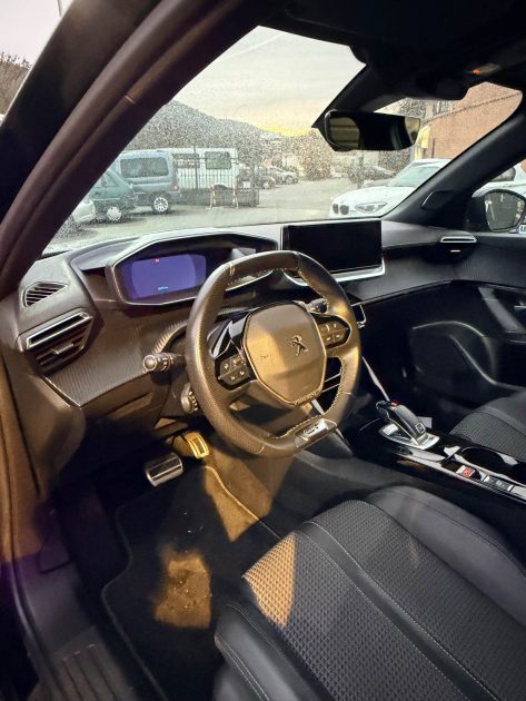 Peugeot 2008 GT 130 ch Boîte automatique – Révisé, Garantie 1 an – Distribution + crépine faites