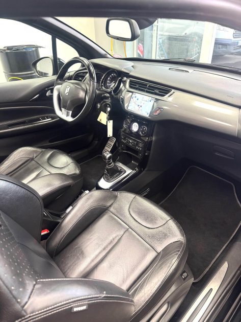 CITROEN DS3 CABRIO 1.6 THP 155CH SPORT CHIC 2013