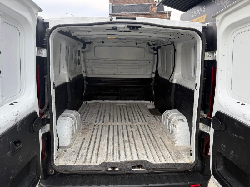 RENAULT TRAFIC III (2) L1H1 2.0 DCI 120cv GRAND CONFORT 