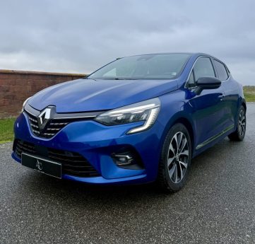  RENAULT CLIO V 1.6 E-Tech full hybrid 145ch INTENS / Apple CarPlay / Feux LED / CAMÉRA DE RECUL