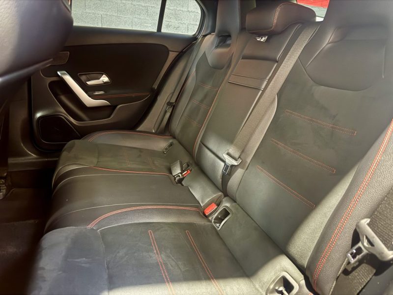 Mercedes Classe A 200 165cv AMG LINE 7G-DCT BVA / Toit ouvrant / Sièges chauffants