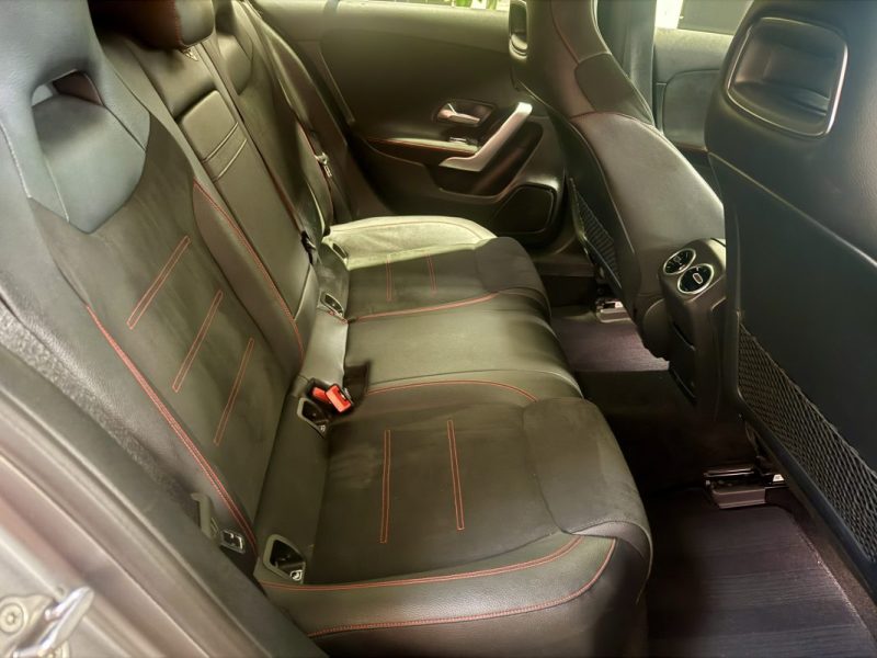 Mercedes Classe A 200 165cv AMG LINE 7G-DCT BVA / Toit ouvrant / Sièges chauffants