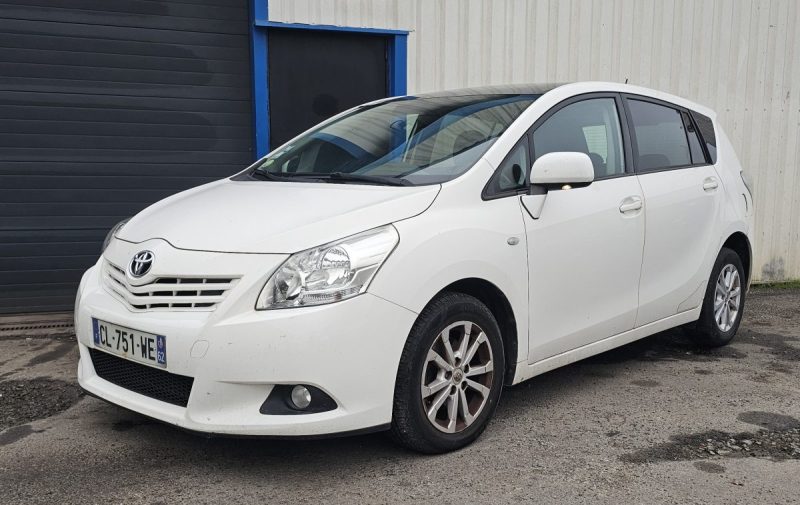 TOYOTA VERSO 2.0 D4-D 125CH SKYVIEW EDITION