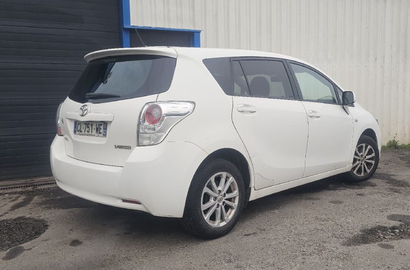 TOYOTA VERSO 2.0 D4-D 125CH SKYVIEW EDITION