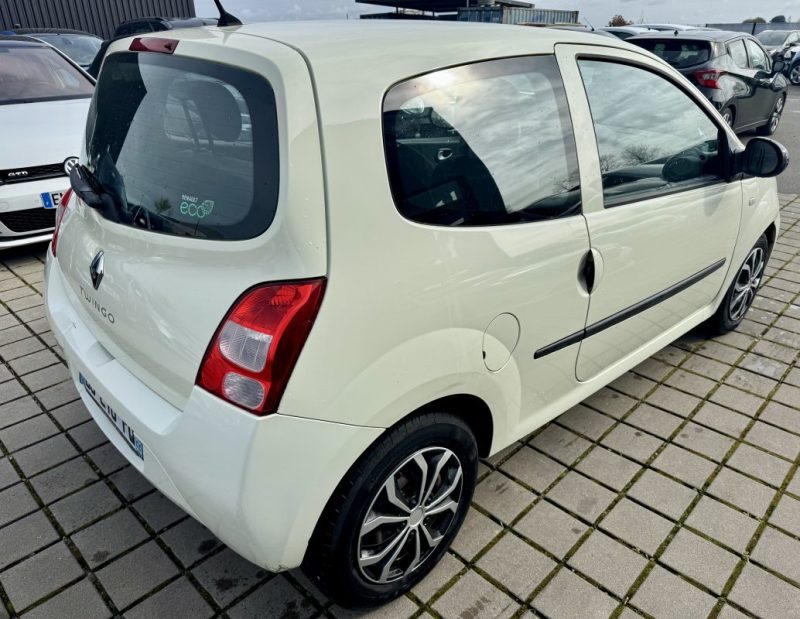 RENAULT TWINGO II 1.2 LEV 16V 75CH EXPRESSION 