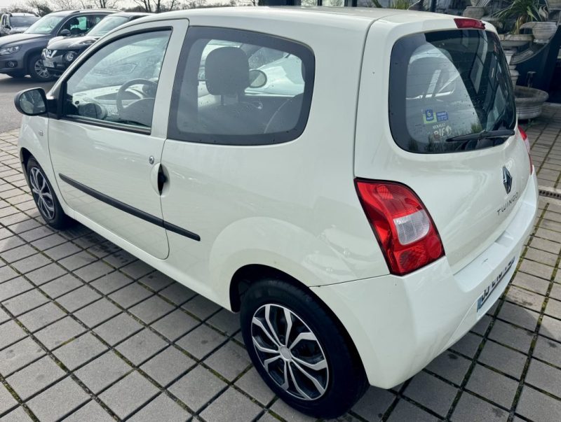RENAULT TWINGO II 1.2 LEV 16V 75CH EXPRESSION 