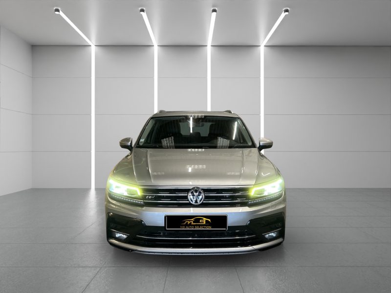 VOLKSWAGEN TIGUAN R-LINE 1.4 TSI 150CV BOITE AUTO 