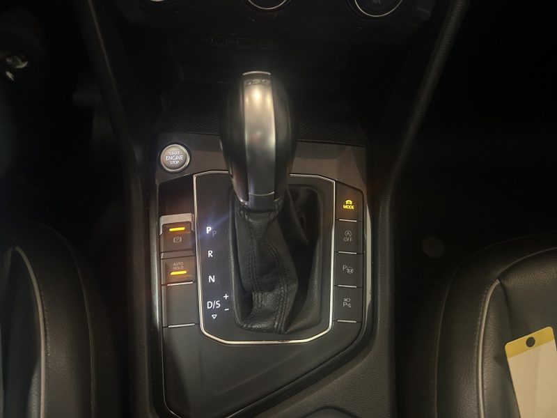 VOLKSWAGEN TIGUAN R-LINE 1.4 TSI 150CV BOITE AUTO 