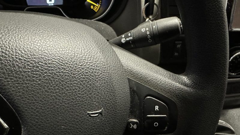 Renault Trafic L2H1 1.6 dCi 140ch Grand Confort - 6 places - Caméra de recul