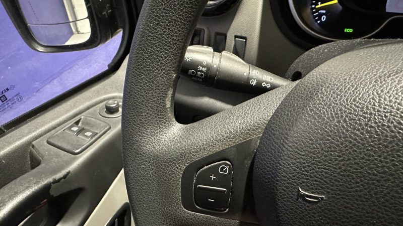 Renault Trafic L2H1 1.6 dCi 140ch Grand Confort - 6 places - Caméra de recul