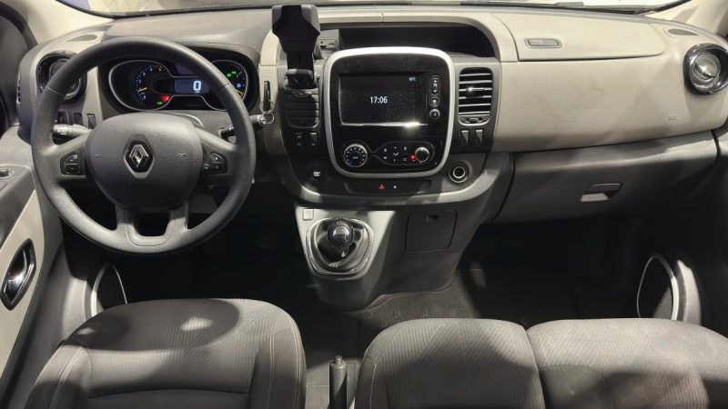 Renault Trafic L2H1 1.6 dCi 140ch Grand Confort - 6 places - Caméra de recul