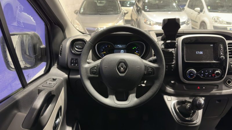 Renault Trafic L2H1 1.6 dCi 140ch Grand Confort - 6 places - Caméra de recul