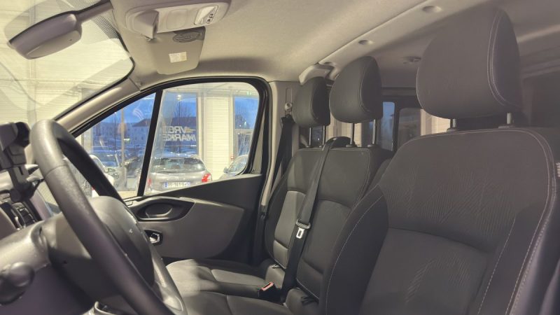 Renault Trafic L2H1 1.6 dCi 140ch Grand Confort - 6 places - Caméra de recul