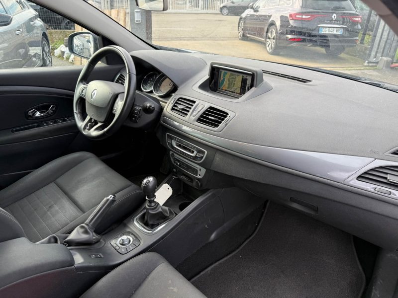 RENAULT MEGANE 3 PHASE 3 1.2 TCE 115CH LIMITED GARANTIE