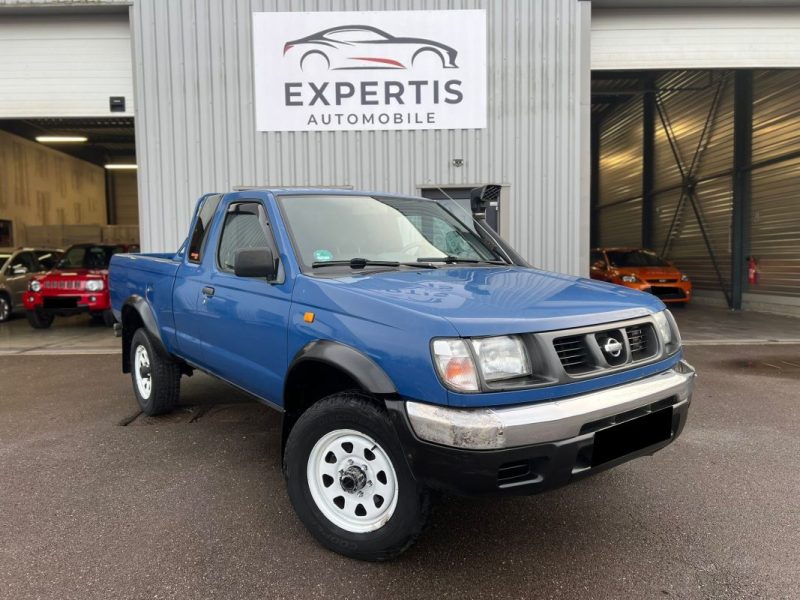 NISSAN NAVARA PICK UP 2.4 KING CAB KING CAB 4X4 120CV ( TRES RARE )