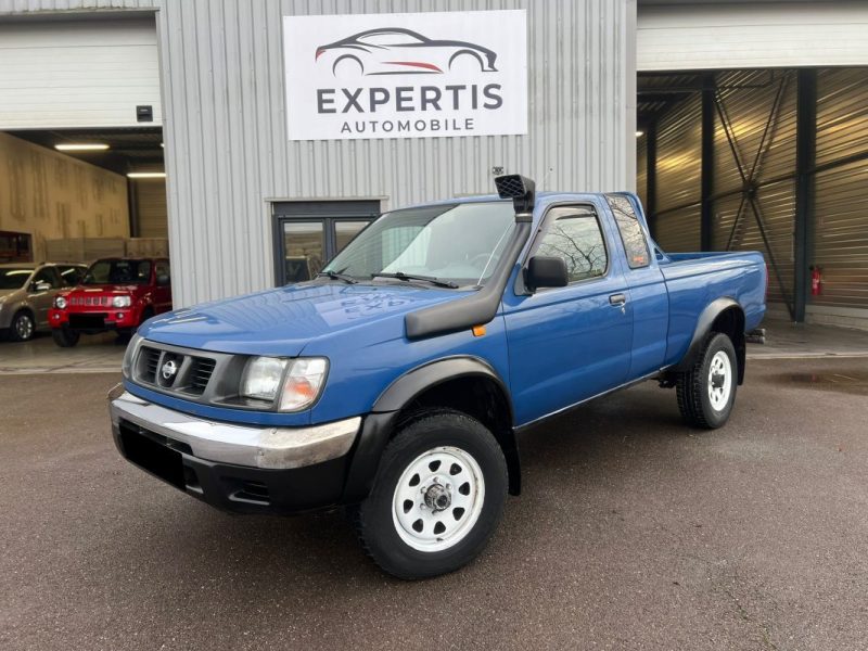 NISSAN NAVARA PICK UP 2.4 KING CAB KING CAB 4X4 120CV ( TRES RARE )
