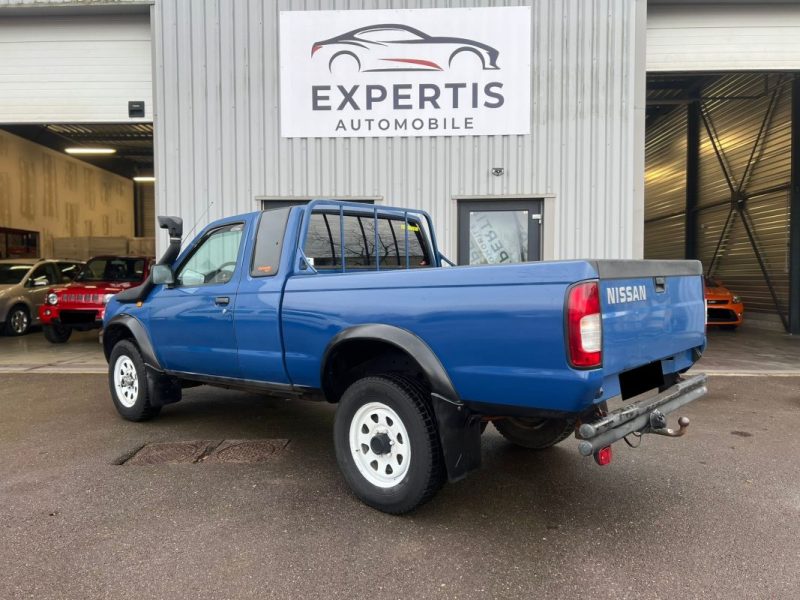 NISSAN NAVARA PICK UP 2.4 KING CAB KING CAB 4X4 120CV ( TRES RARE )