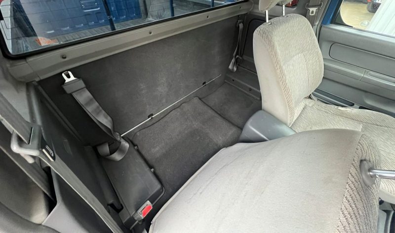 NISSAN NAVARA PICK UP 2.4 KING CAB KING CAB 4X4 120CV ( TRES RARE )