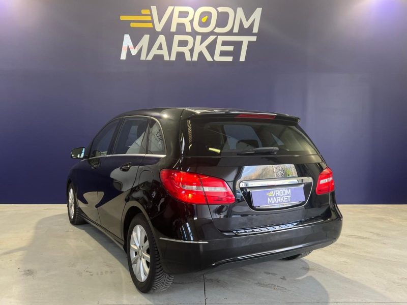 MERCEDES CLASSE B CLASSE B 180 CDI  BLUE EFFICIENCY DESIGN / PREMIÈRE MAIN