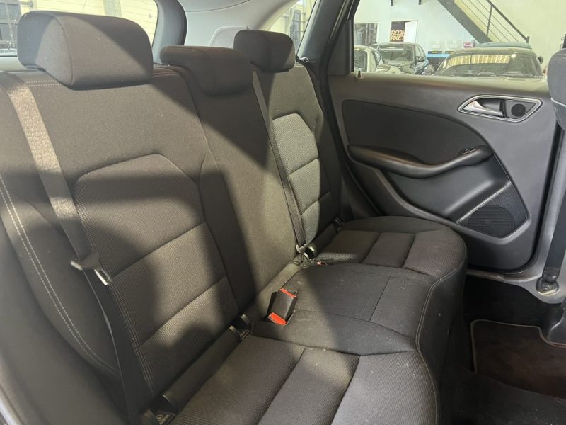 MERCEDES CLASSE B CLASSE B 180 CDI  BLUE EFFICIENCY DESIGN / PREMIÈRE MAIN