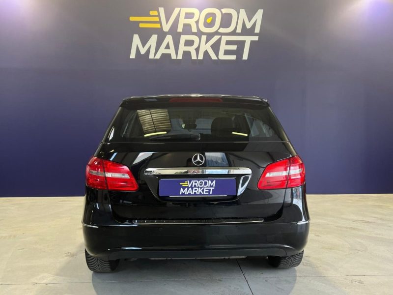 MERCEDES CLASSE B CLASSE B 180 CDI  BLUE EFFICIENCY DESIGN / PREMIÈRE MAIN