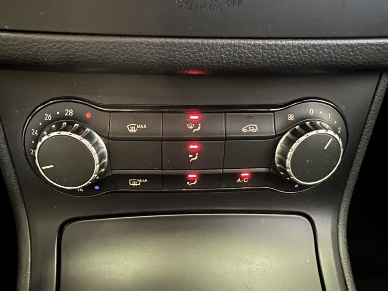 MERCEDES CLASSE B CLASSE B 180 CDI  BLUE EFFICIENCY DESIGN / PREMIÈRE MAIN