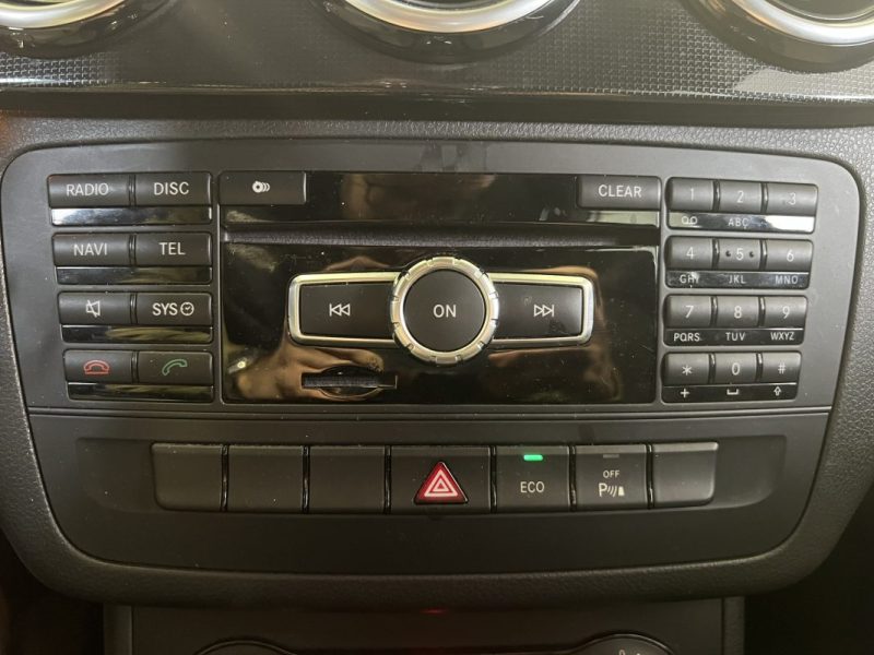 MERCEDES CLASSE B CLASSE B 180 CDI  BLUE EFFICIENCY DESIGN / PREMIÈRE MAIN