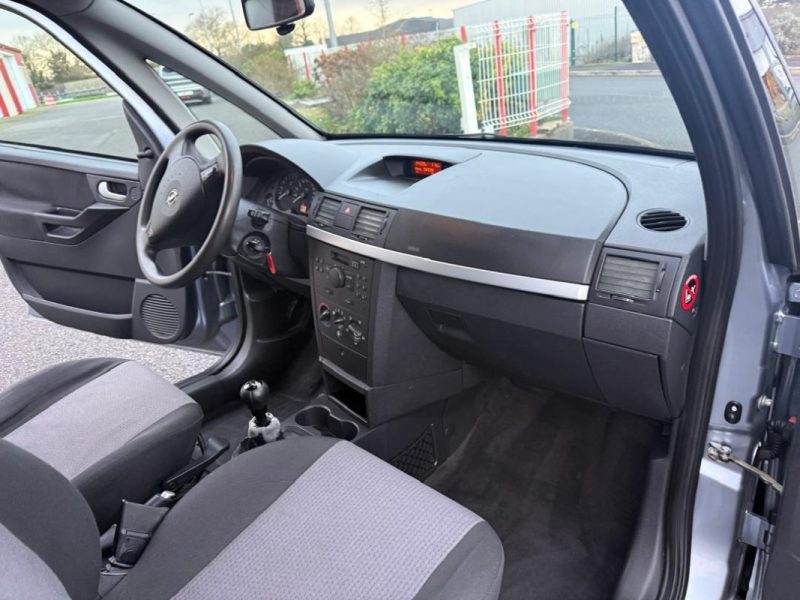 OPEL MERIVA A 1.4 ESSENTIA 2004