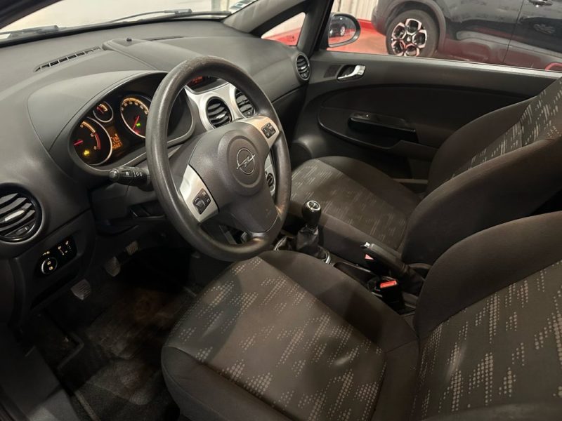 OPEL CORSA 1.3 CDTI75 FAP DESIGN EDITION 3P 2011