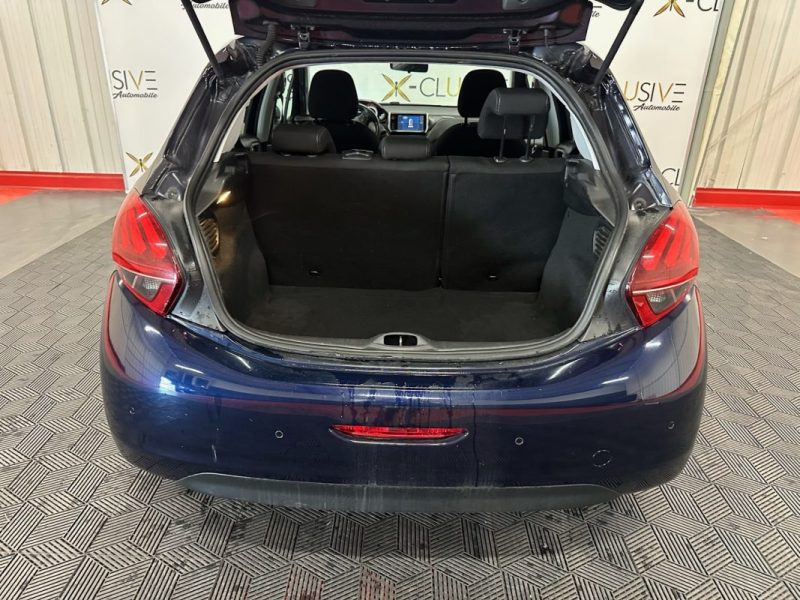 PEUGEOT 208 1.2 PURETECH 82CH ALLURE 5P 2015