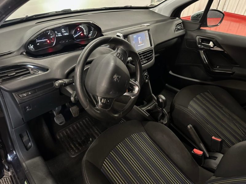 PEUGEOT 208 1.2 PURETECH 82CH ALLURE 5P 2015