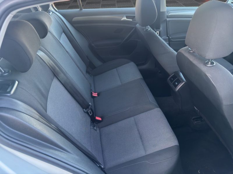 VOLKSWAGEN GOLF VII 1.6 TDI 105 cv Bluemotion Technology