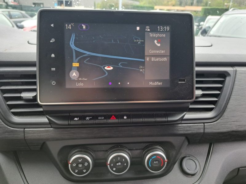 RENAULT TRAFIC  2.0 DCI 150 CV L2H1 9PLACES ECRAN GPS  2023