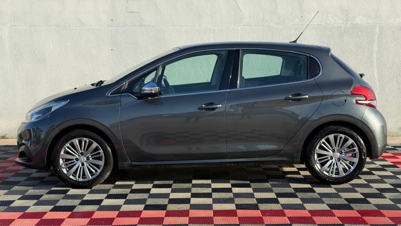 PEUGEOT 208 208 1.2 VTI 82 CV ALLURE  2016