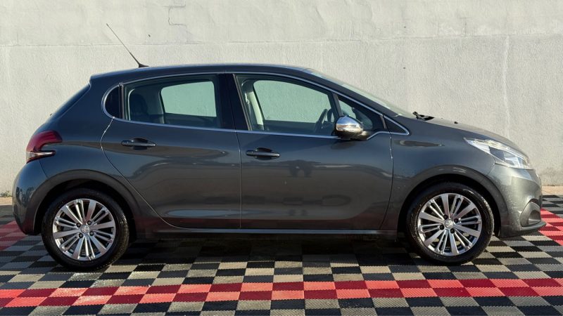 PEUGEOT 208 208 1.2 VTI 82 CV ALLURE  2016