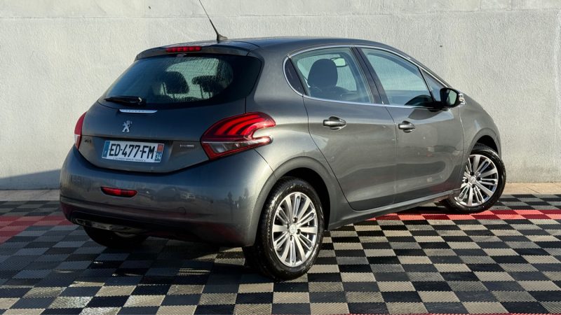 PEUGEOT 208 208 1.2 VTI 82 CV ALLURE  2016