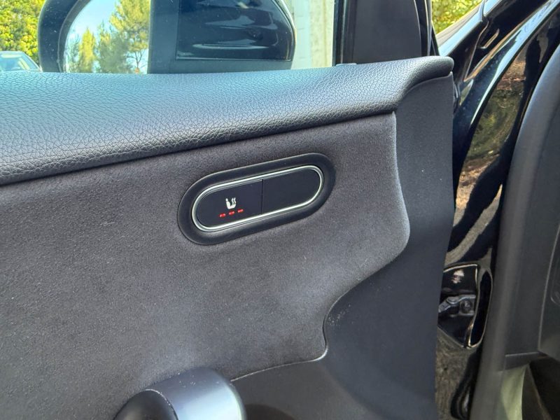 MERCEDES CLASSE A 180 AMG LINE  2020